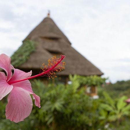 Malakai Eco Lodge Kitende Exterior photo