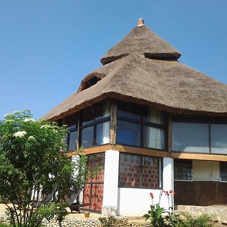 Malakai Eco Lodge Kitende Exterior photo