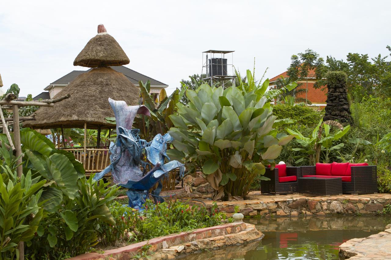 Malakai Eco Lodge Kitende Exterior photo