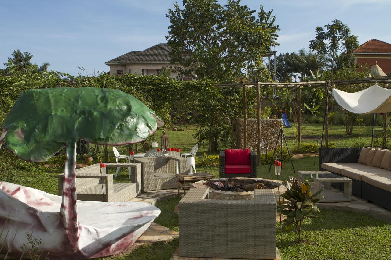 Malakai Eco Lodge Kitende Exterior photo