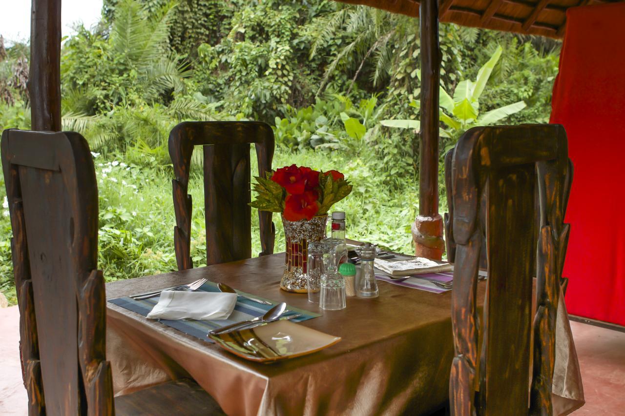 Malakai Eco Lodge Kitende Exterior photo