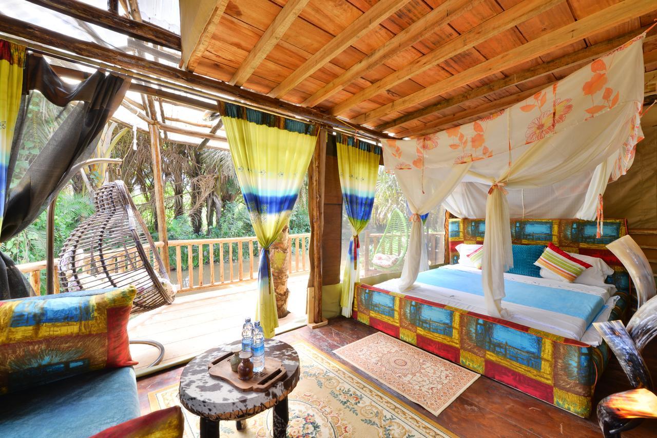 Malakai Eco Lodge Kitende Exterior photo